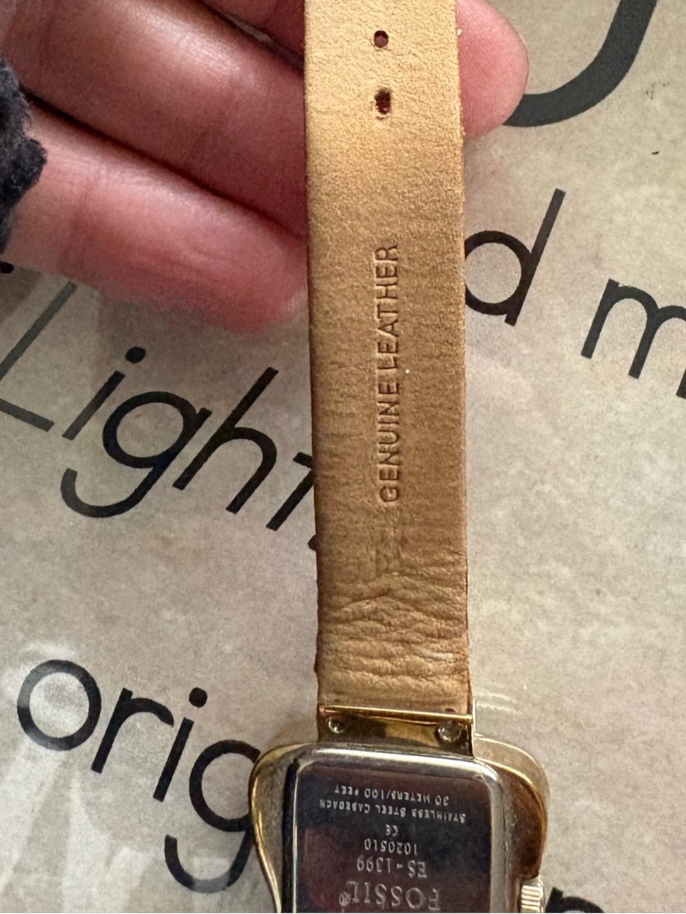 Fossil Leather Watch (Kiss-Lock Purse Design) - Picture 4 of 7